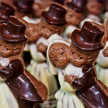 Schokoladen Hohlfiguren | 3-28€ | Schokoladen Hohlfiguren in großer Vielfalt, z.B. Tiere, Autos, Werkzeuge, Osterhasen oder Weihnachtsmänner.