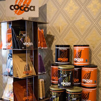 Becks Cocoa Trinkschokolade | 1,80 - 13 € | Kakao mit Liebe kreiert und mit Können und den besten Zutaten bekommen Sie bei uns die himmlisch feine Becks Cocoa Trinkschokolade.